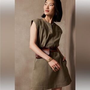 Banana Republic SPLIT-NECK MINI DRESS